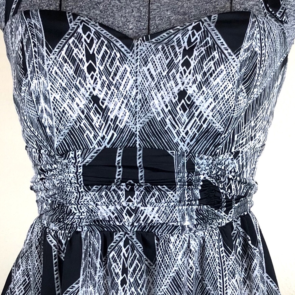 Guess Strapless Mini Dress - Picture 4 of 7